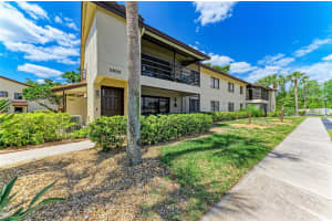 5685 GARDENS DRIVE, SARASOTA, FL 34243 - MLS#MFRA4691171