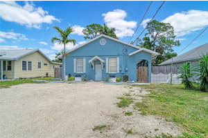 1609 17th St W, BRADENTON