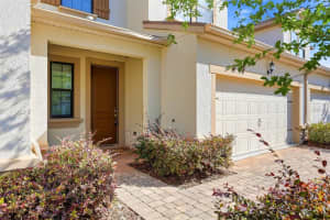 11623 MEADOWGATE PLACE, BRADENTON, FL 34211 - MLS#MFRA4691208