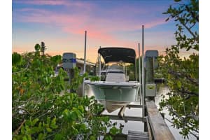 2492 WATERVIEW COURT, SARASOTA, FL 34231 - MLS#MFRA4691223