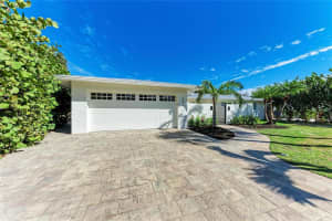 431 ISLAND CIRCLE, SARASOTA, FL 34242 - MLS#MFRA4691247
