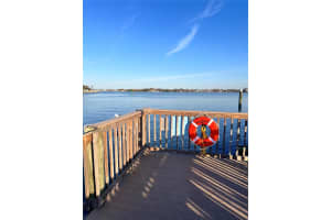 102 2ND AVENUE, VENICE, FL 34285 - MLS#MFRA4691406