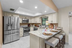 6609 MAUNA LOA BOULEVARD, SARASOTA, FL 34241 - MLS#MFRA4691414