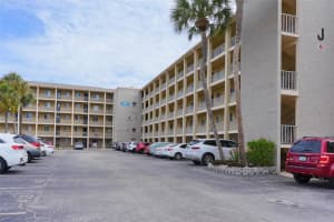 3607 Lake Bayshore Dr #312, BRADENTON
