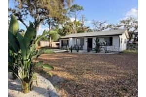 2440 HILLVIEW STREET, SARASOTA, FL 34239 - MLS#MFRA4691422