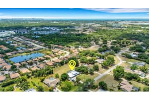 3656 OAK GROVE DRIVE, SARASOTA, FL 34243 - MLS#MFRA4691432