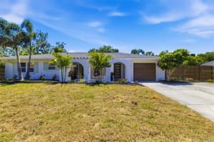 2436 Goldenrod St, SARASOTA