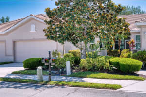 8223 SIMPSON FALLS COURT, SARASOTA, FL 34243 - MLS#MFRA4691459