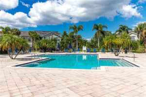8911 MANOR LOOP, LAKEWOOD RANCH, FL 34202 - MLS#MFRA4691464