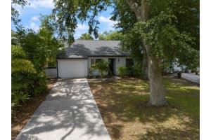 19595 KAPOK COURT, PORT CHARLOTTE, FL 33952 - MLS#MFRA4691503