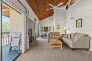 3033 WILLOW GREEN, SARASOTA, FL 34235 - MLS#MFRA4691560