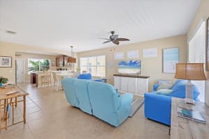 4811 WOODBROOK DRIVE, SARASOTA, FL 34243 - MLS#MFRA4691580