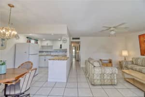 101 CAMBRIDGE TRAIL, SUN CITY CENTER, FL 33573 - MLS#MFRA4691613