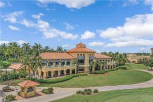 2555 MARQUESA ROYALE LANE, NAPLES, FL 34109 - MLS#MFRA4691619