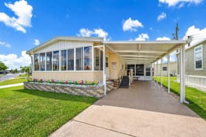 132 Lakeview Dr #132, PALMETTO 132 Lakeview Dr #132, PALMETTO