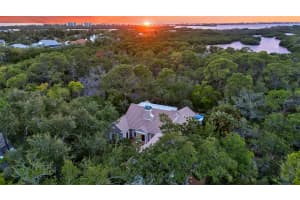 156 BISHOPS COURT ROAD, OSPREY, FL 34229 - MLS#MFRA4691664