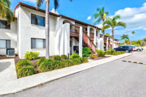 1654 STICKNEY POINT ROAD, SARASOTA, FL 34231 - MLS#MFRA4691665