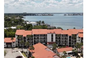 1624 Stickney Point Rd #206, SARASOTA
