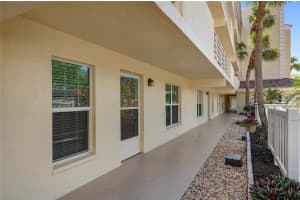 1015 WEXFORD BOULEVARD, VENICE, FL 34293 - MLS#MFRA4691684