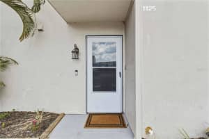 1125 LONGFELLOW WAY, SARASOTA, FL 34243 - MLS#MFRA4691728