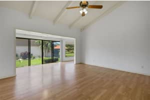 6392 DRAW LANE, SARASOTA, FL 34238 - MLS#MFRA4691819