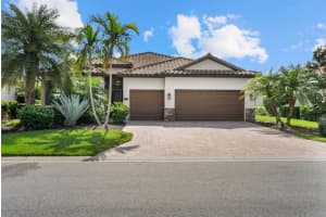 6860 Wild Lake Ter, BRADENTON