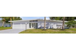 2612 Botany Ave, SARASOTA