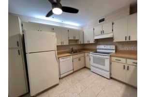 5400 34TH STREET, BRADENTON, FL 34210 - MLS#MFRA4691839