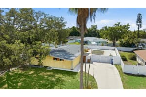 616 SAINT ANDREWS DRIVE, SARASOTA, FL 34243 - MLS#MFRA4691850
