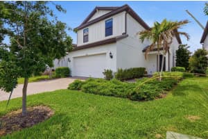 6126 BLUESTAR COURT, LAKEWOOD RANCH, FL 34211 - MLS#MFRA4691898