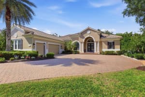 12407 HIGHFIELD CIRCLE, LAKEWOOD RANCH, FL 34202 - MLS#MFRA4691931