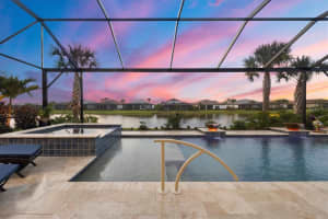 7428 SUMMERLAND COVE, LAKEWOOD RANCH, FL 34202 - MLS#MFRA4691935