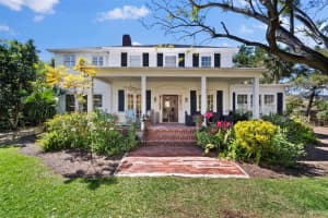 813 HUDSON AVENUE, SARASOTA, FL 34236 - MLS#MFRA4691953