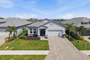 17237 Savory Mist Cir, BRADENTON