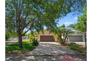 11702 CREST CREEK DRIVE, RIVERVIEW, FL 33569 - MLS#MFRA4691970