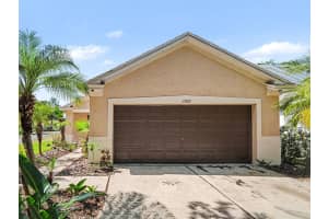 11702 CREST CREEK DRIVE, RIVERVIEW, FL 33569 - MLS#MFRA4691970