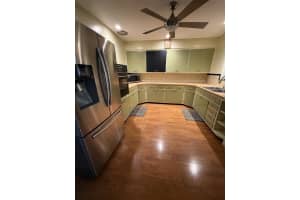 304 42ND STREET, BRADENTON, FL 34209 - MLS#MFRA4692035