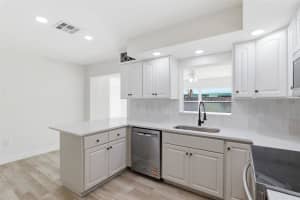 524 WESTMINSTER AVENUE, MELBOURNE, FL 32935 - MLS#MFRA4692054