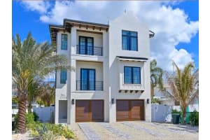 2209 Avenue B, BRADENTON BEACH