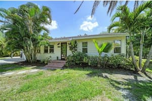 3710 Rilma Ave, SARASOTA