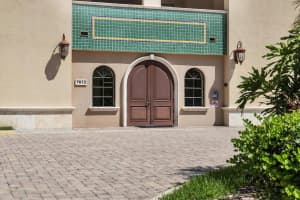 7612 LAKE VISTA COURT, LAKEWOOD RANCH, FL 34202 - MLS#MFRA4692172