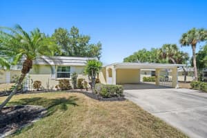 5940 Driftwood Ave #15, SARASOTA