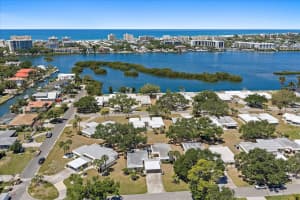 5936 DRIFTWOOD AVENUE, SARASOTA, FL 34231 - MLS#MFRA4692206
