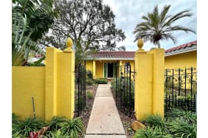 1883 RIVIERA CIRCLE, SARASOTA, FL 34232 - MLS#MFRA4692248