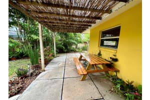 1883 RIVIERA CIRCLE, SARASOTA, FL 34232 - MLS#MFRA4692248
