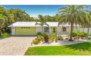 307 68TH, HOLMES BEACH, FL 34217 - MLS#MFRA4692284