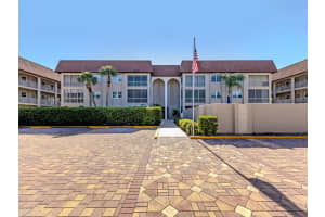 101 PARK BOULEVARD, VENICE, FL 34285 - MLS#MFRA4692289