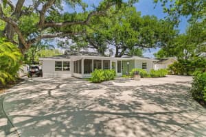2215 Hibiscus St, SARASOTA