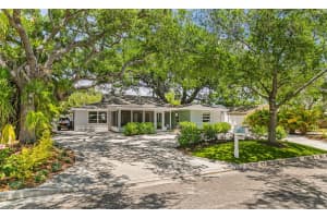 2215 HIBISCUS STREET, SARASOTA, FL 34239 - MLS#MFRA4692327
