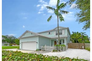 1738 SIESTA DRIVE, SARASOTA, FL 34239 - MLS#MFRA4692339